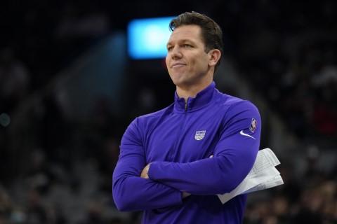 Luke Walton Net Worth 2023 Salary as a Coach Earnings Luke Walton Net Worth 2023 Salary as a Coach Earnings