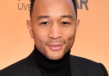 John Legend Net Worth Vs Wife Chrissy Teigen